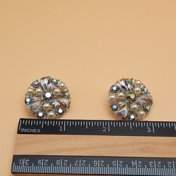 Vintage AB Blue Rhinestone Faux Pearl Clip Earrings 1960s - Picture 8 of 11